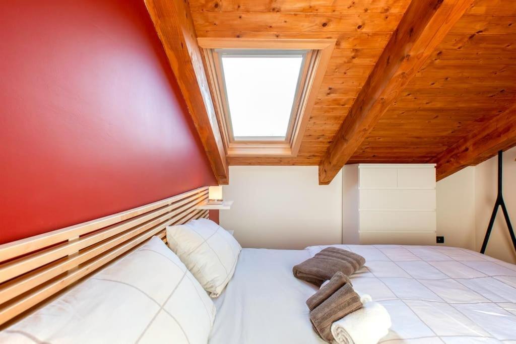 Charming 2.5Room Flat In Center Of Monforte dʼAlba Εξωτερικό φωτογραφία