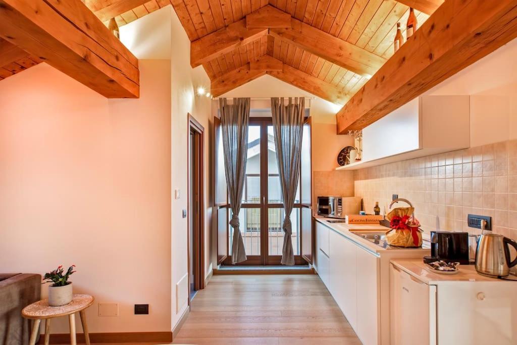 Charming 2.5Room Flat In Center Of Monforte dʼAlba Εξωτερικό φωτογραφία